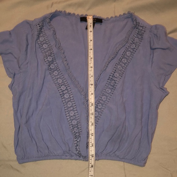 🌟*SOLD. Crop top - Picture 7 of 7